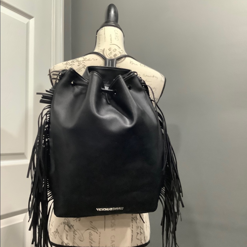 VICTORIA SECRET‎ FRINGED BACKPACK - Picture 3 of 9